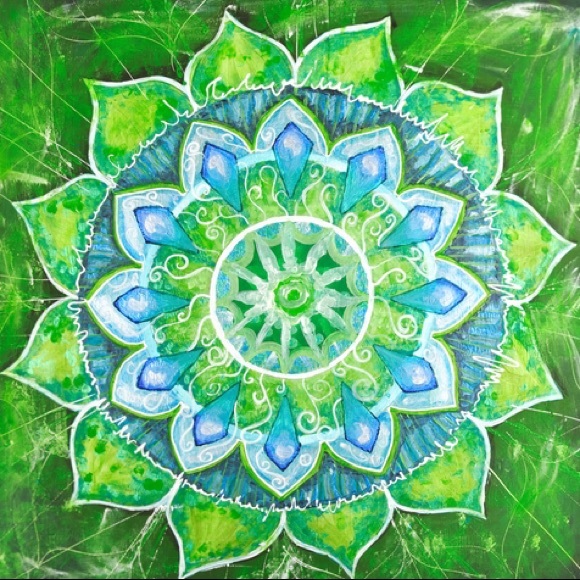 Meet your Posher, Sharon - Picture 3 of 3