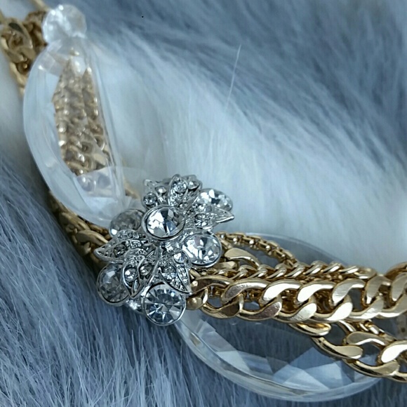 💋LAST 1💋Glamorous statement necklace - Picture 4 of 4