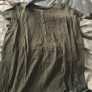 Olive green shirt sleeve shirt