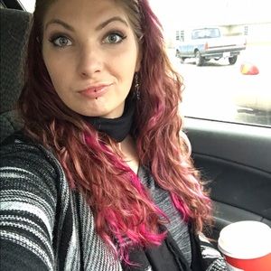 Meet your Posher, Angelica