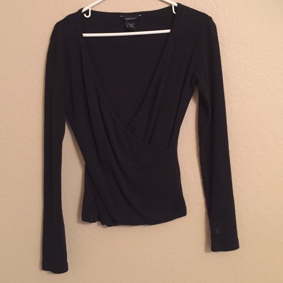 Black cross top