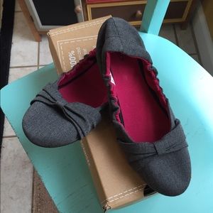 Women's Keen Cortona Bow Flats