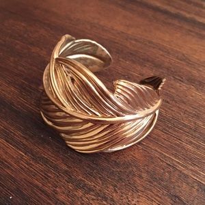Stella & Dot Secret Garden cuff bracelet