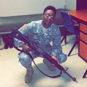 Meet your Posher, Taja