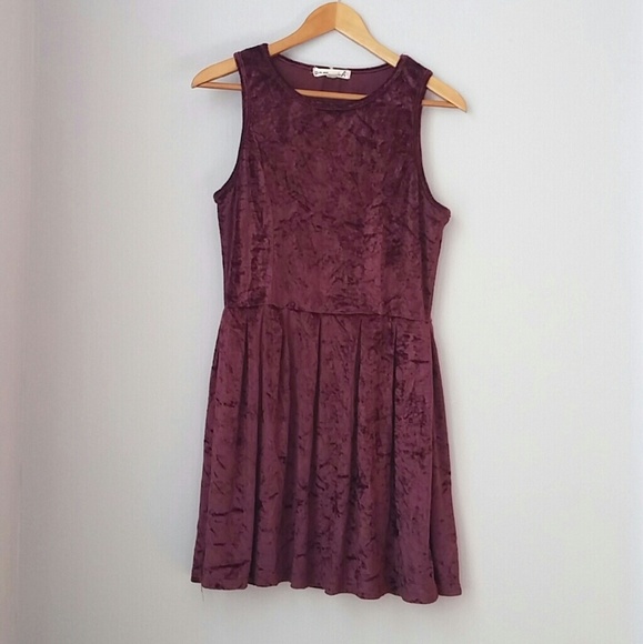 sorad Dresses & Skirts - Velvet dress New Never worn