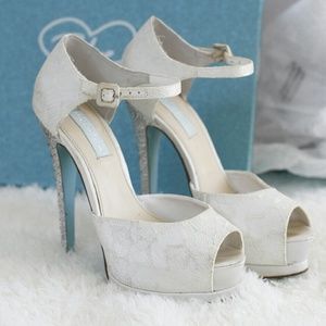 🎀CLEARANCE! 🎉 Betsey Johnson Heels