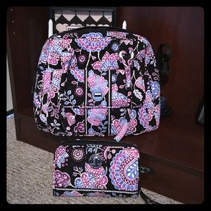 Purse/wallet combo✨👛✨offers welcome.