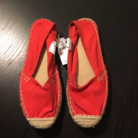 Old Navy espadrilles size 6 nwt