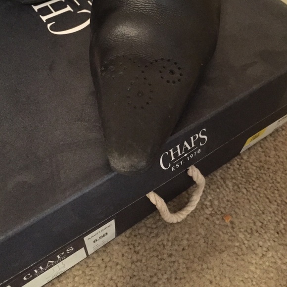 Black 2" heel boots - Picture 2 of 2