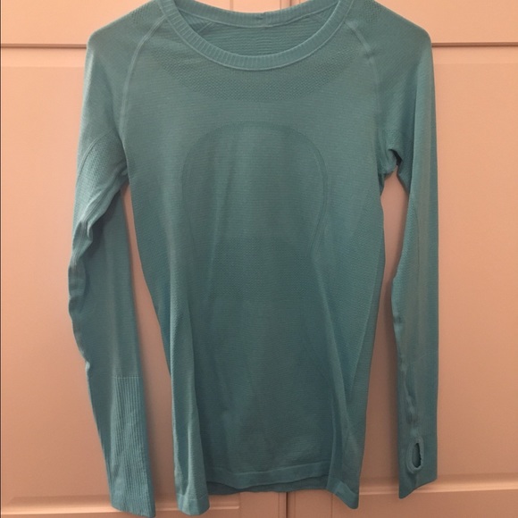 lululemon athletica Tops - Lululemon Swiftly Tech Long Sleeve Size 6