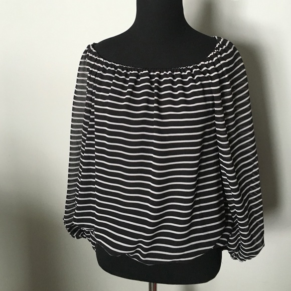 Vince Camuto peasant too