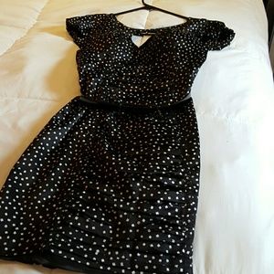 Flash sale! Guess Retro style dress with belt.