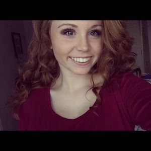 Meet your Posher, Hailey