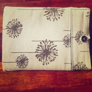 Beautiful MacBook bag. 13" and MacBook Air.