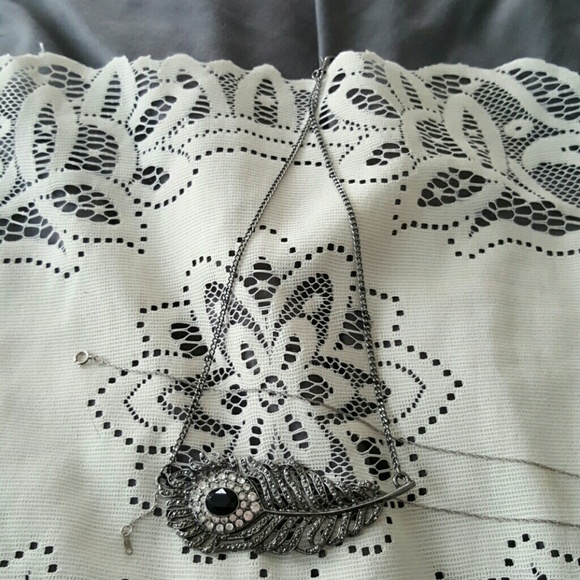 Feather necklace