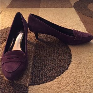 Worthington kitten heels