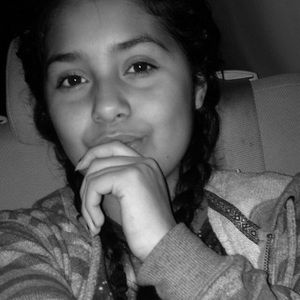 Meet your Posher, Isabel