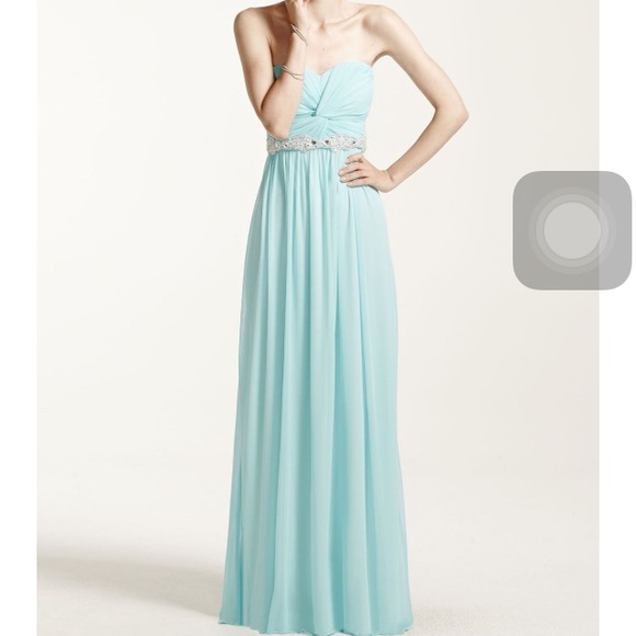 Dress - Picture 2 of 2