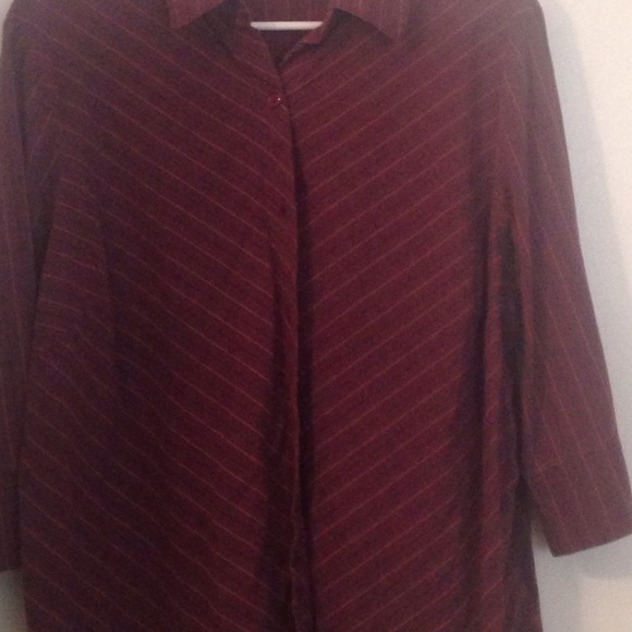 Duo Maternity purple pin stripped blouse button up - Picture 2 of 2