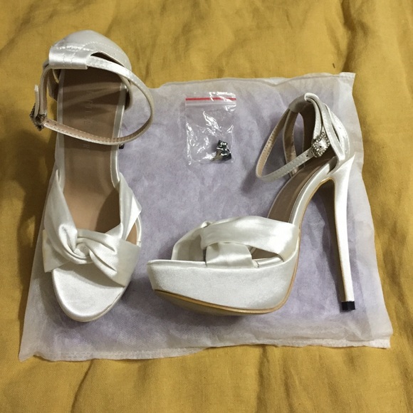 Ivory wedding/ formal occasion shoes