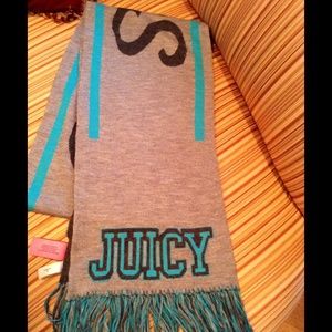 Juicy couture scarf