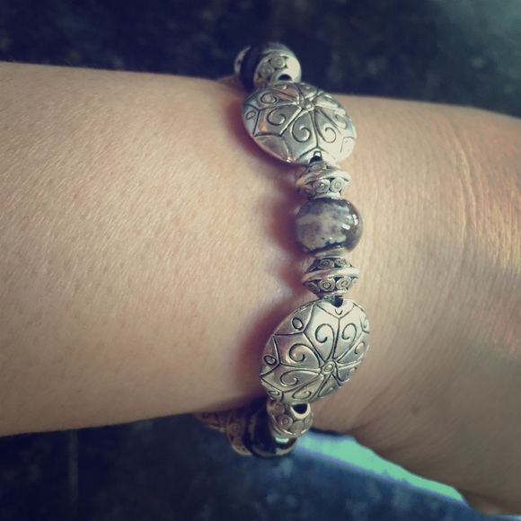 Beautiful Bracelet with silver and mixed stone