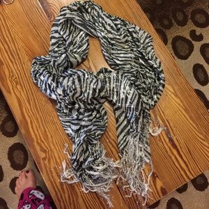 💕 Sparkly Zebra scarf