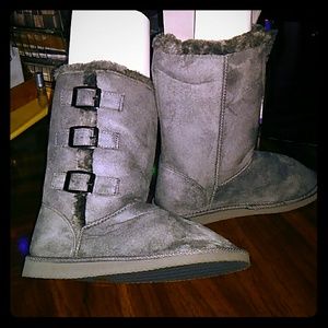 😻Winter boots!!😽 NWT Rue21 (M/L) Avail.