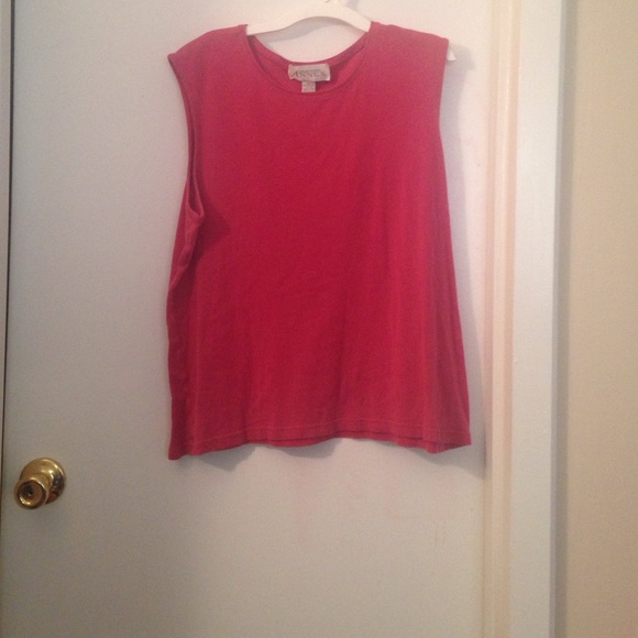 Causal Corner Annex pink tank top - Picture 2 of 2