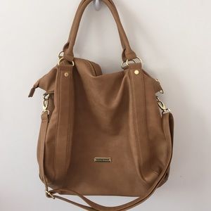 Steve Madden Purse!!