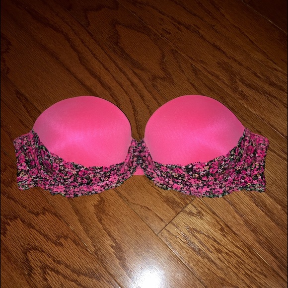 Victoria Secret Pink Floral Push Up Bra