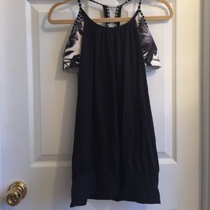 Lululemon no limits tank.