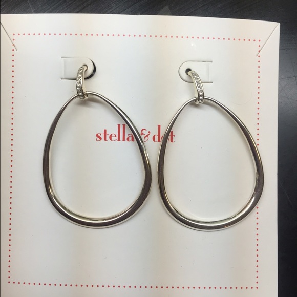 Goddess Teardrop Earrings