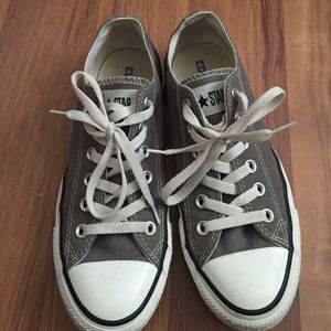 Grey Woman's Converse