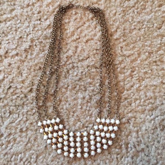 White and Gold necklace