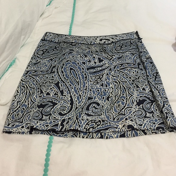 Vineyard Vines skirt