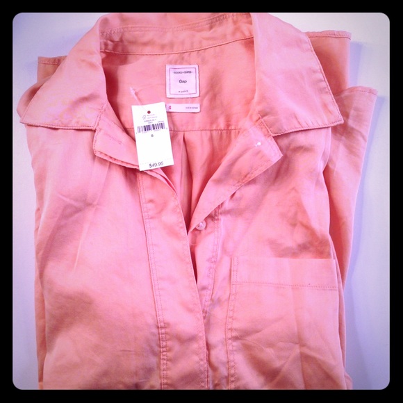 Gap coral/peach blouse BNWT