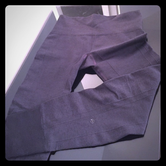 Lululemon running leggings size 6