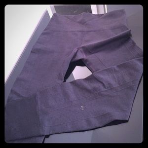 Lululemon running leggings size 6