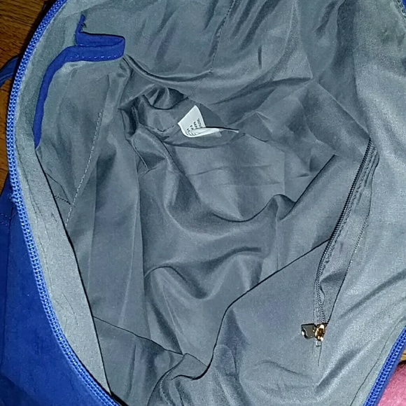 Purse - Picture 4 of 4
