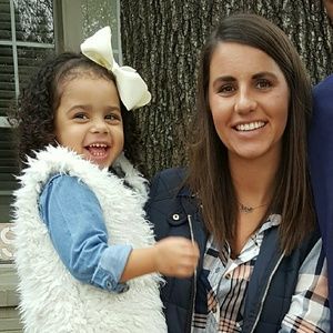 Meet your Posher, Brittni