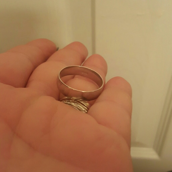 Mens White Gold Wedding Band