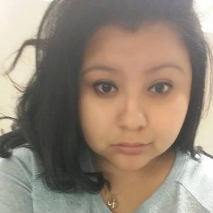 Meet your Posher, Daniela