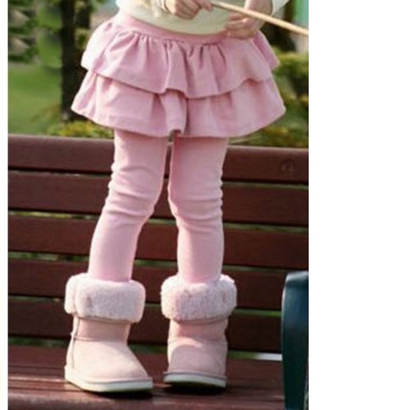 Girls leggings with ruffle skirt attached