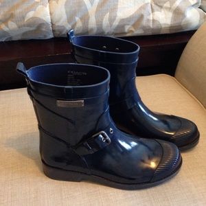 Coach Lester short navy rubber rain boots - size 8