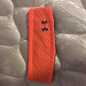 Under armour sports head band