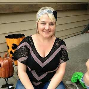 Meet your Posher, Faith