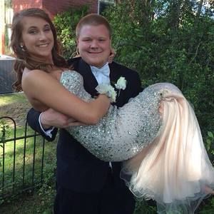 Meet your Posher, Collin