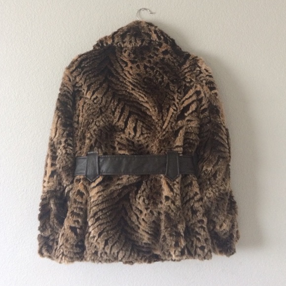 Steve Madden Faux Fur Coat - Picture 2 of 4
