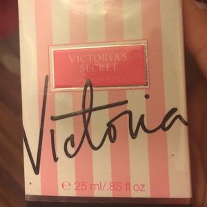 Vs perfume / nwt never used
